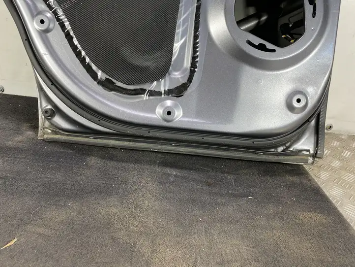Mitsubishi Outlander (2016 - 2018) Задняя дверь — фото 9