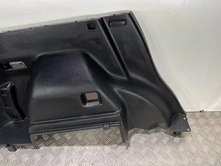 Mitsubishi Eclipse Cross (2018 - ) 7230A971ZZ1 Боковая обшивка багажника — фото 4