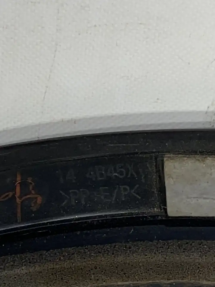 Mitsubishi Outlander (2012 - 2014) 7407A3042 Молдинг заднего крыла — фото 2