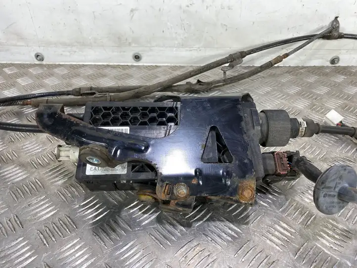 Subaru Legacy (2009 - 2013) 195222020105 Привод ручного тормоза — фото 4