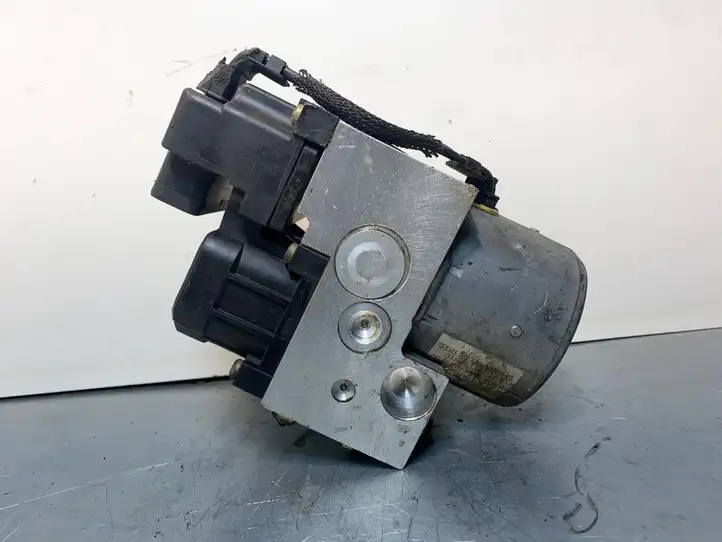 Subaru Forester SG (2003 - 2005) 27531FC010 ABS блок — фото 4