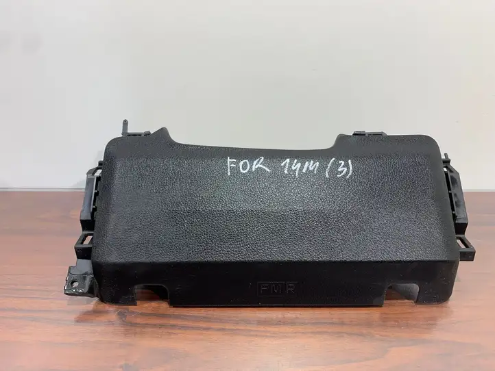Subaru Forester SJ (2013 - 2018) TG09D04001 Коленная подушка безопасности — фото 1