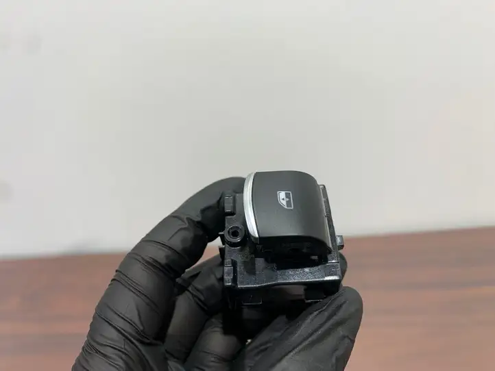 Alfa Romeo Stelvio Type 949 (2017 - ) 01561075620 Блок кнопок стеклоподъемников — фото 2