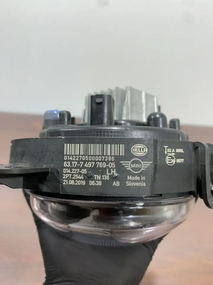 Mini Cooper Countryman F60 (2016 - 2020) 6317149776905 Дневные ходовые огни (LED) — фото 8