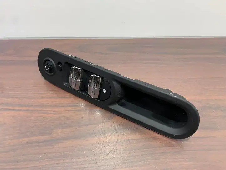 Mini Cooper Countryman F60 (2016 - 2020) 935485901 Блок кнопок стеклоподъемников — фото 3