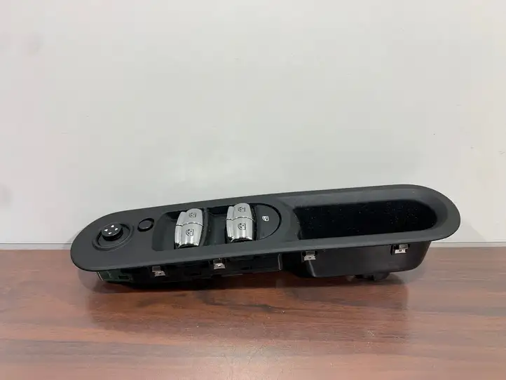 Mini Cooper Countryman F60 (2016 - 2020) 935485901 Блок кнопок стеклоподъемников — фото 5