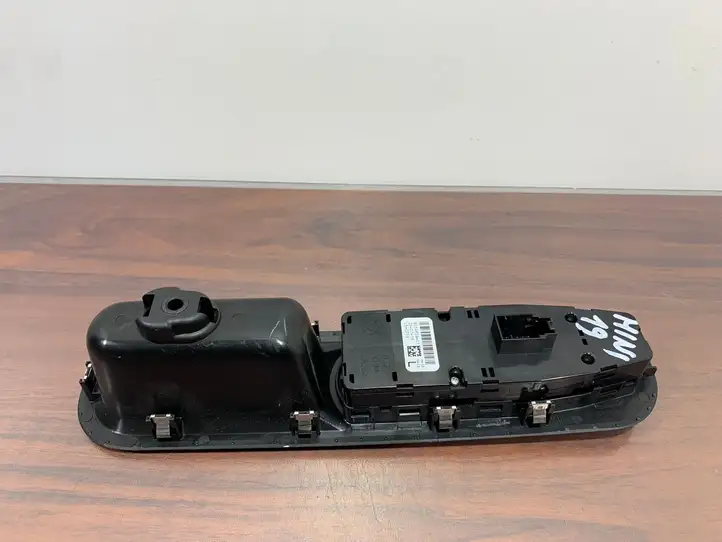 Mini Cooper Countryman F60 (2016 - 2020) 935485901 Блок кнопок стеклоподъемников — фото 7