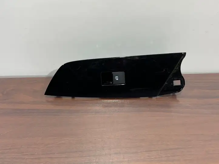 Toyota Prius (XW50) (2015 - ) 7423247180 Блок кнопок стеклоподъемников — фото 1