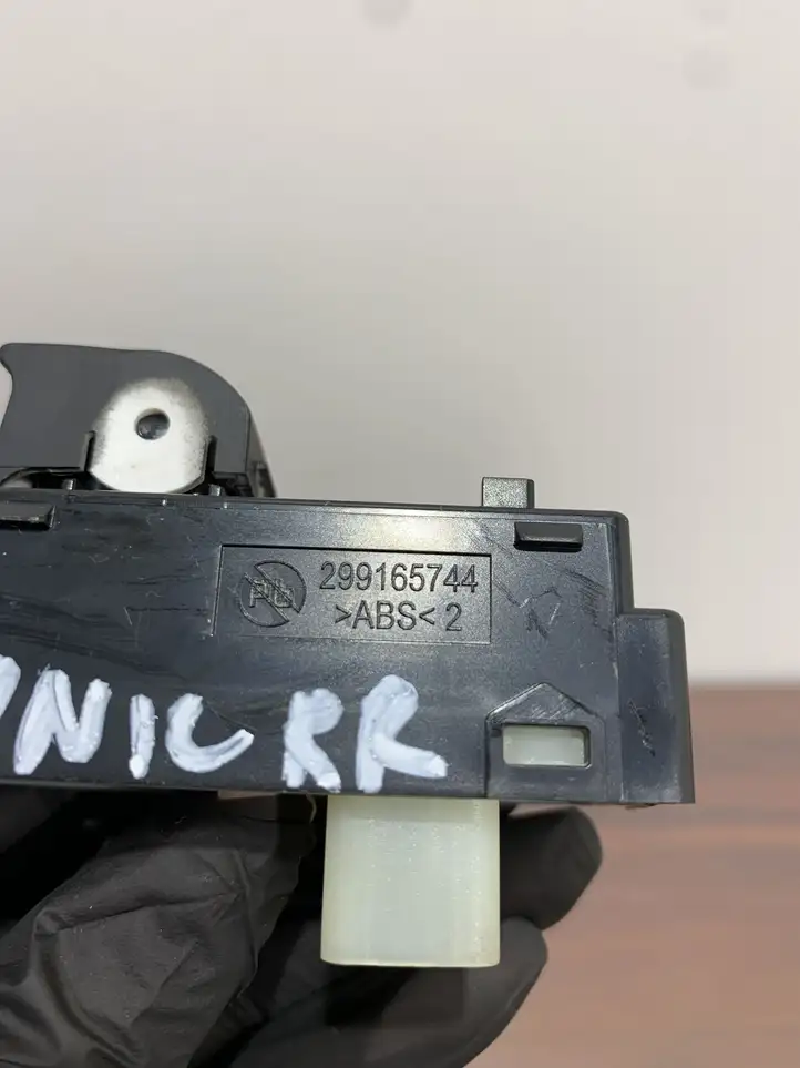 Hyundai Ioniq (2016 - ) 93580G2010 Блок кнопок стеклоподъемников — фото 6