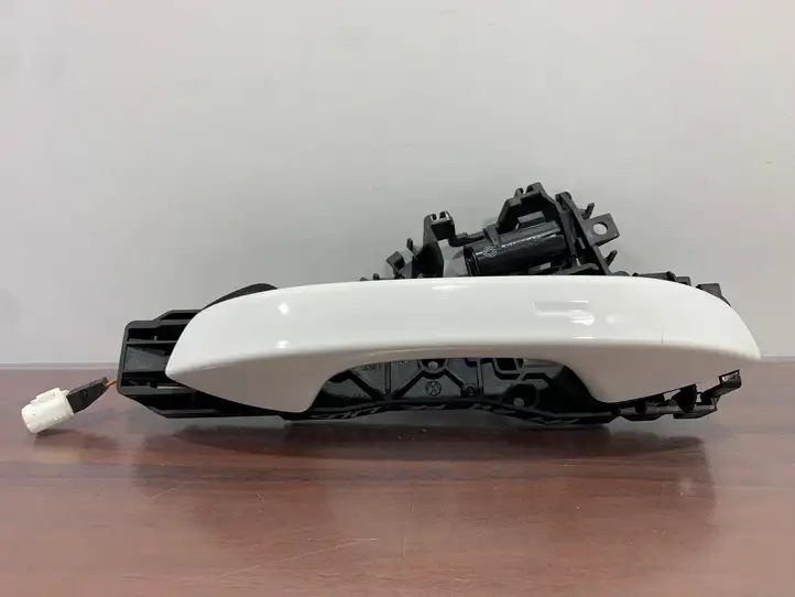 Cupra Formentor (2021 - ) B01BAE2 Наружная ручка двери — фото 3