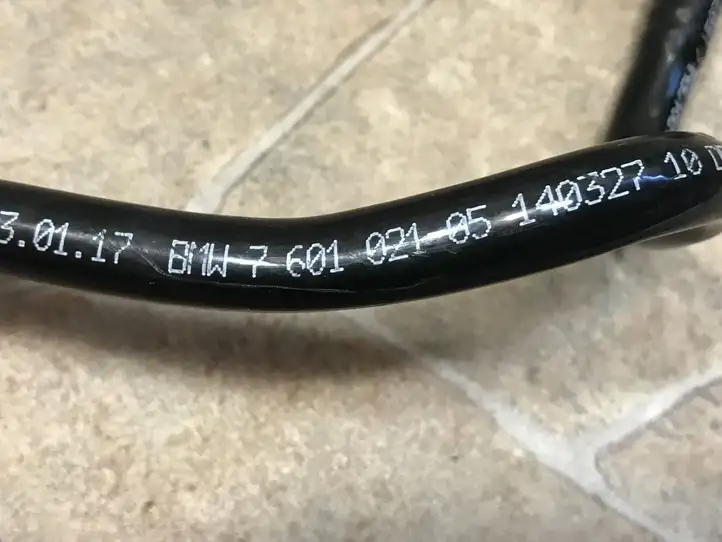BMW X3 F25 (2010 - 2017) 7601021 Трубки и шланги — фото 7