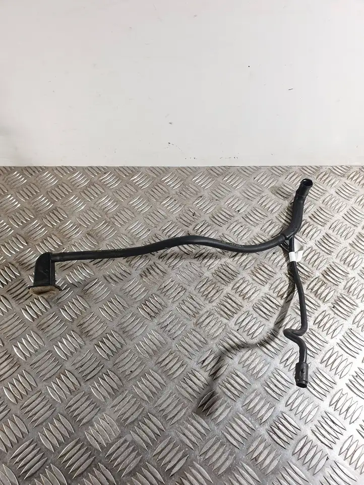 Volvo V60 (2018 - ) 31366581 Трубка подачи воздуха — фото 1