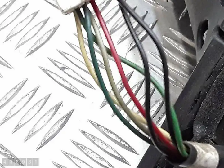 Toyota Avensis T250 (2006 - 2009) E11015829 Боковое зеркало с электроприводом — фото 6