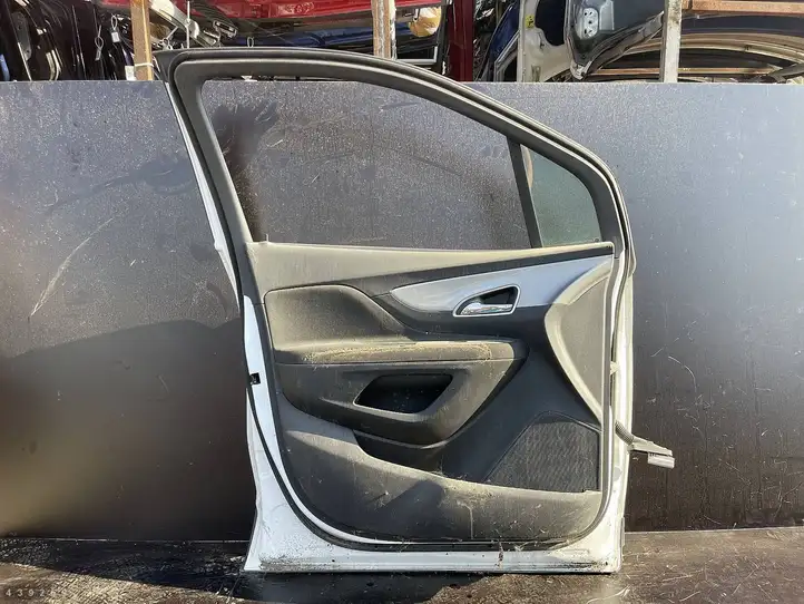 Opel Mokka (2012 - 2016) Дверь — фото 2