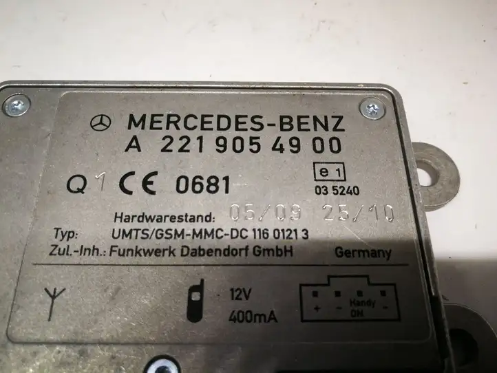 Mercedes-Benz E W212 (2009 - 2016) A2219054900 Усилитель антенны — фото 4