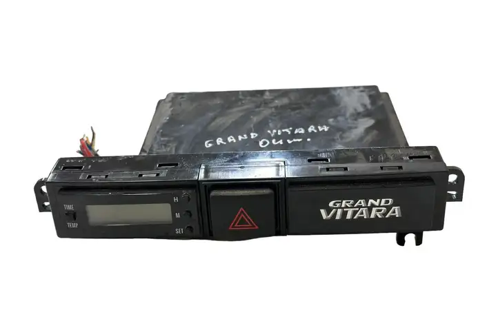 Suzuki Grand Vitara I (1998 - 2005) 3678052J00 Включатель аварийных фонарей — фото 1