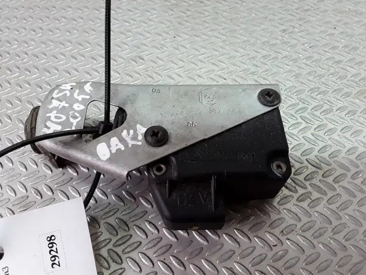 Peugeot 407 (2004 - 2011)  9643826880 Двигатель центрально замка