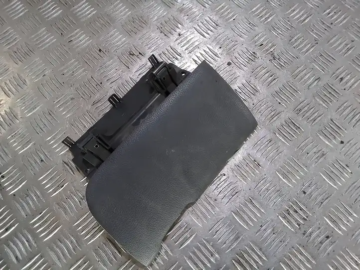 Toyota Previa (XR30, XR40) II (2000 - 2006) 5543828040 Прочие детали салона — фото 1