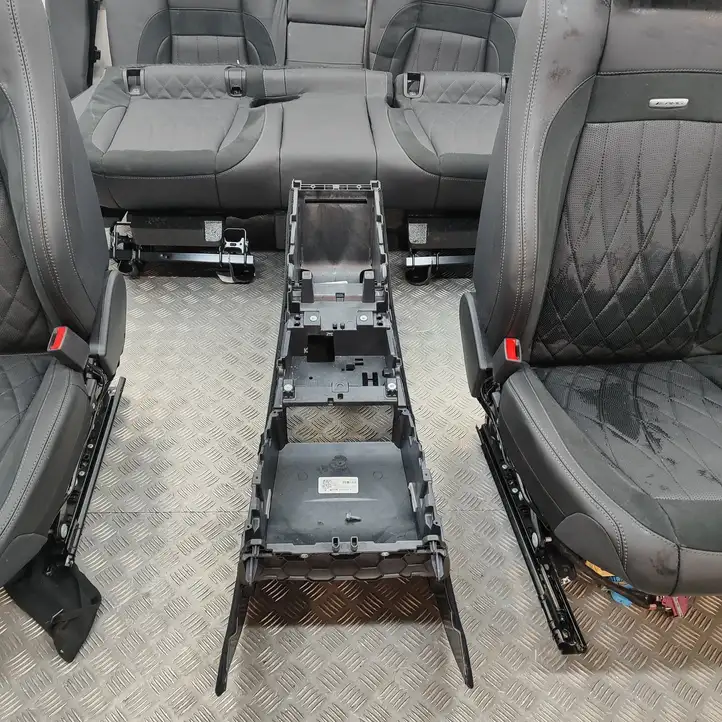 Mercedes-Benz GLE W167 (2019 - ) A1676847800 Комплект салона — фото 4