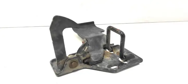 Seat Ibiza III (6L) (2002 - 2008) 6L0823480C Кронштейн замка капота — фото 1