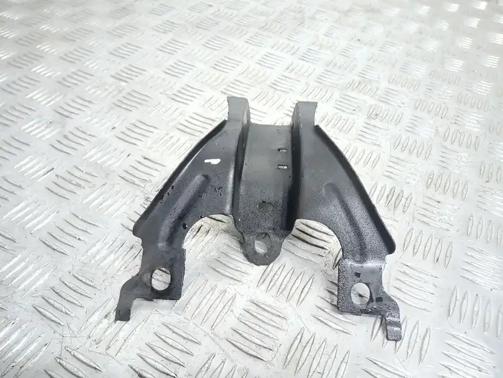 Nissan Qashqai (2006 - 2010) 625521D00A Прочие детали моторного отсека — фото 1