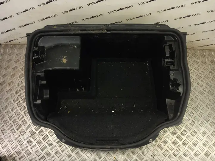 Smart Roadster (2003 - 2006) 0011919v004 Обшивка ниши запасного колеса — фото 3