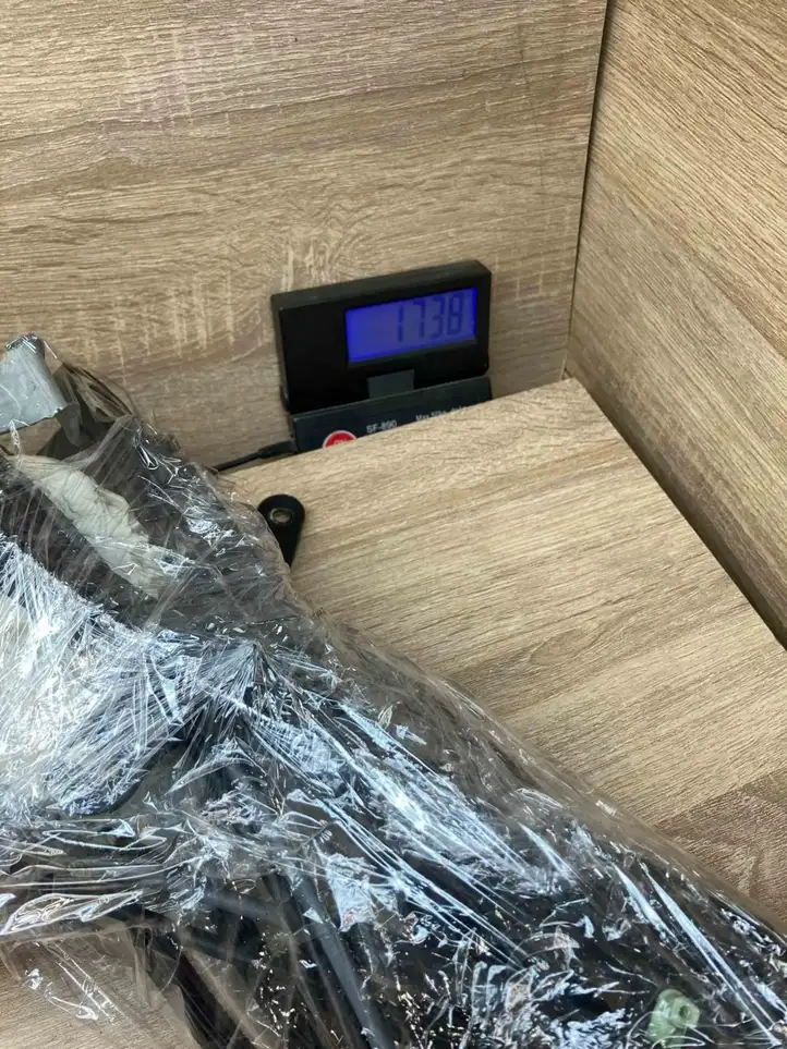BMW 5 G30 G31 (2016 - ) 7385491 Механизм шторки багажника — фото 7