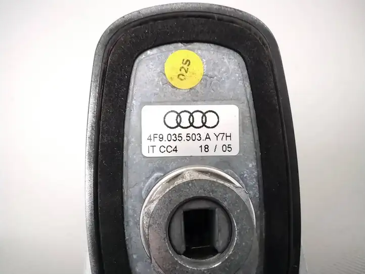 Audi A6 S6 C6 4F (2004 - 2008) 4F9035503A GPS антенна — фото 5