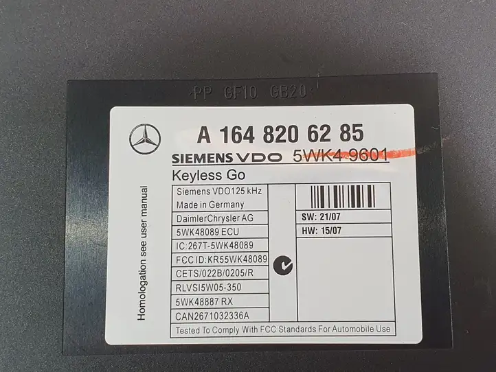 Mercedes-Benz GL X164 (2006 - 2012) A1648206285 Блок бесключевого доступа — фото 2