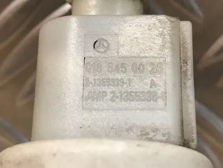 Mercedes-Benz R W251 (2005 - 2013) 0185450026 Насос омывателя стекла — фото 7