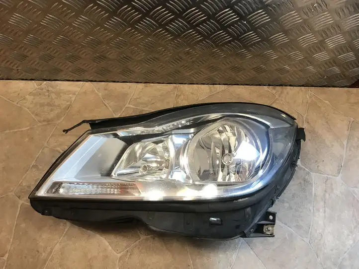 Mercedes-Benz C W204 (2007 - 2014) A2048205159 Передняя фара — фото 3