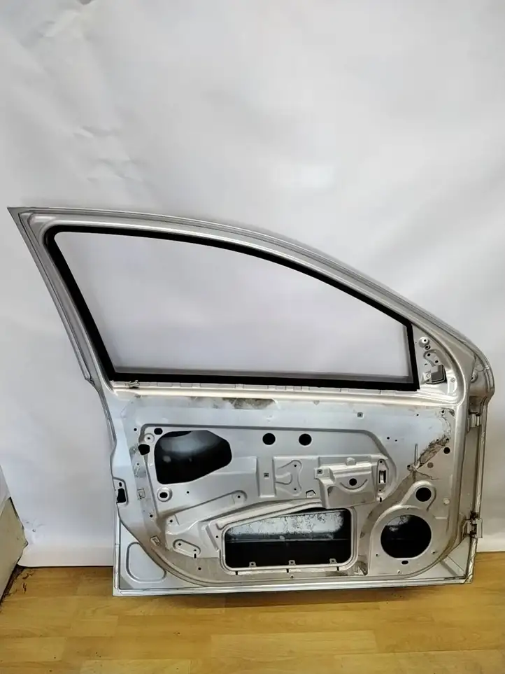 Opel Astra H (2004 - 2009) Дверь — фото 3