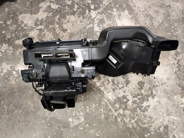 Audi A4 S4 B9 (2015 - 2019) 8W1820005K Комплект системы вентиляции салона — фото 2