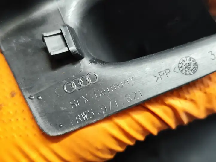 Audi A4 S4 B9 (2015 - 2019) 8W5971821 Прочая отделка багажника — фото 3