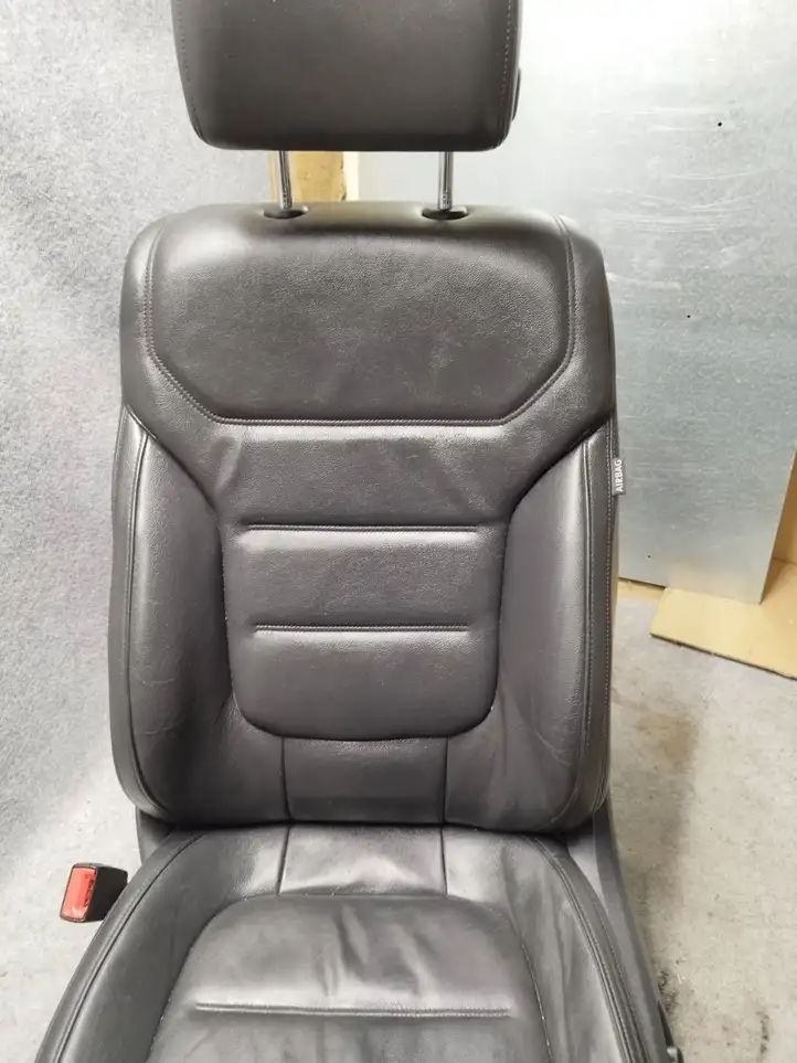 Volkswagen Touareg II (2010 - 2018) 7P6971363AM Переднее сиденье водителя — фото 8