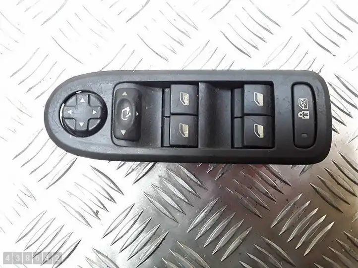 Citroen C5 (2008 - 2017) 96644917XT Кнопка стеклоподъемников — фото 1