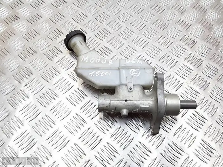 Renault Modus (2004 - 2007) 8200304084 Главный тормозной цилиндр — фото 1