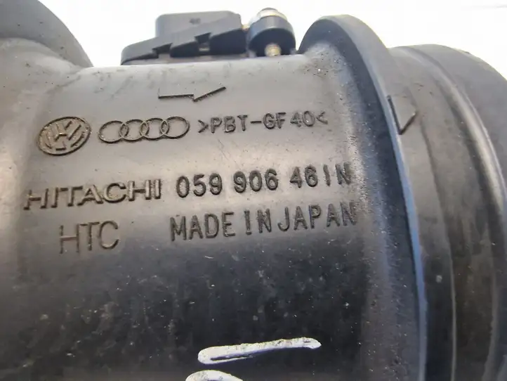 Audi A6 S6 C6 4F (2008 - 2011) 059906461N Датчик массового расхода воздуха — фото 2