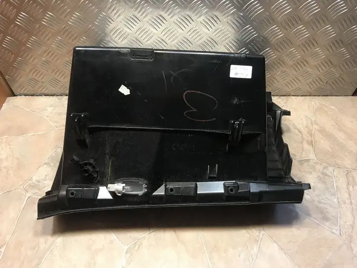 Mercedes-Benz GL X166 (2013 - 2019) A1666800191 Вещевой ящик — фото 6