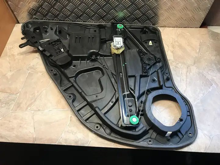 Mercedes-Benz GL X166 (2013 - 2019) A1667332114 Блок кнопок стеклоподъемников — фото 2