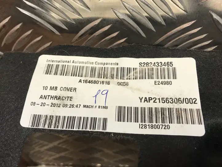 Mercedes-Benz GL X166 (2013 - 2019) A1646801618 Обшивка ниши запасного колеса — фото 6