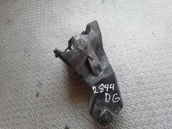 Volvo V70 (2004 - 2007)  08693385 Держатель угловой части бампера (кронштейн)