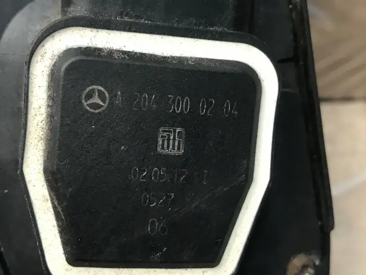 Mercedes-Benz C W204 (2007 - 2014) A2043000204 Педаль акселератора — фото 8