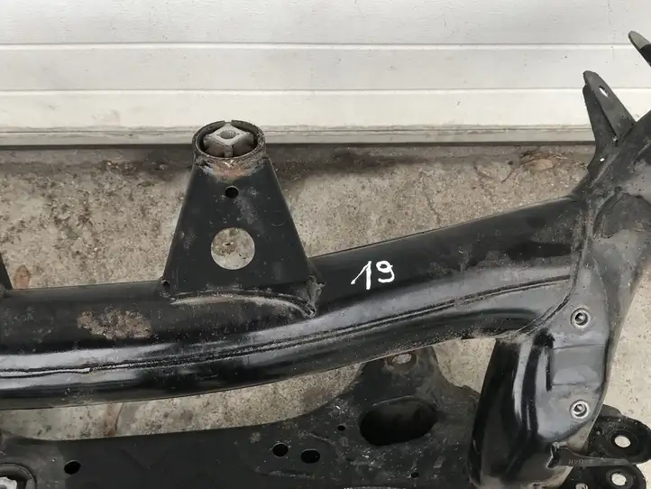 BMW 3 F30 F35 F31 (2012 - 2018) 6851656 Задняя балка подвески — фото 2