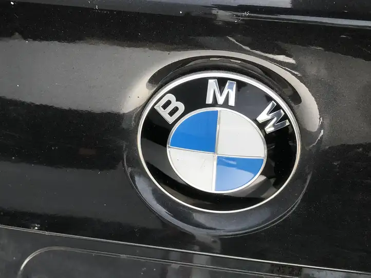BMW 5 F10 F11 (2009 - 2016) Крышка багажника — фото 4