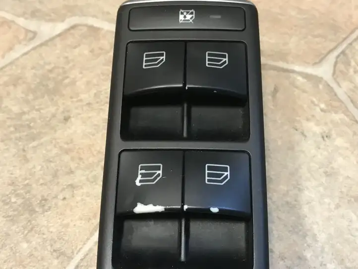 Mercedes-Benz C W204 (2007 - 2014) A2049055402 Блок кнопок стеклоподъемников — фото 10