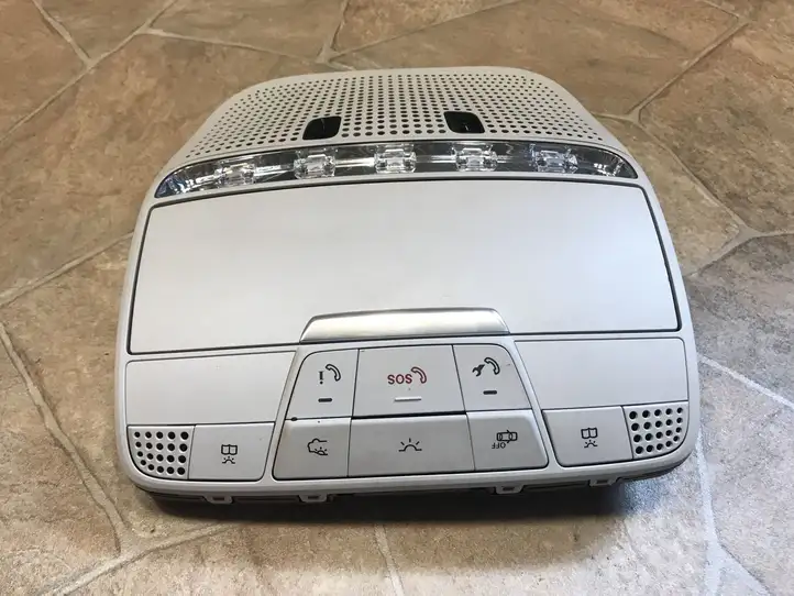 Mercedes-Benz C W205 (2014 - 2021) A0009068503 Передняя подсветка — фото 14