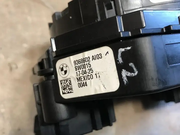 BMW X3 F25 (2010 - 2017) 9368602 Контактное кольцо SRS — фото 4