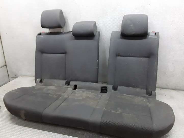 Volkswagen Golf V (2003 - 2009)   Комплект отделки дверей