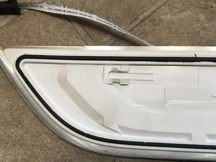 BMW 7 G11 G12 (2015 - 2022) 806102803 Внутренняя обшивка порога (комплект) — фото 7